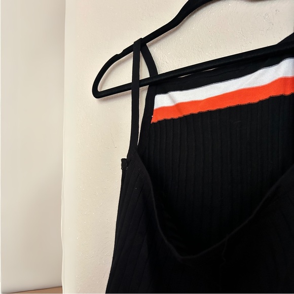 Backless Sweater Tank Top with Spaghetti Straps - Picture 4 of 4